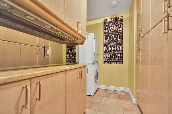 Rented by Compass | media 21