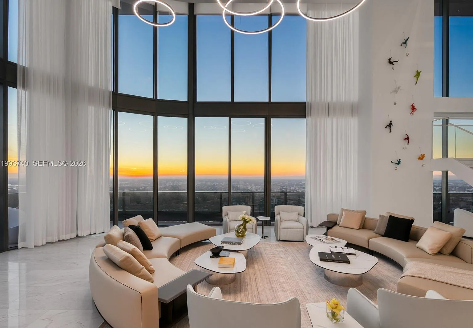 Brickell Flatiron Condo — Photo 3