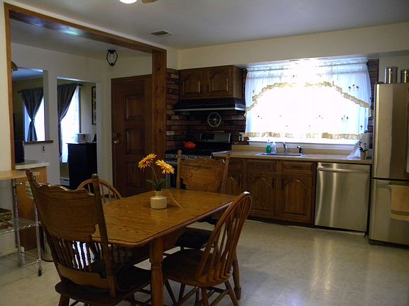 Updated Stainless Appliances