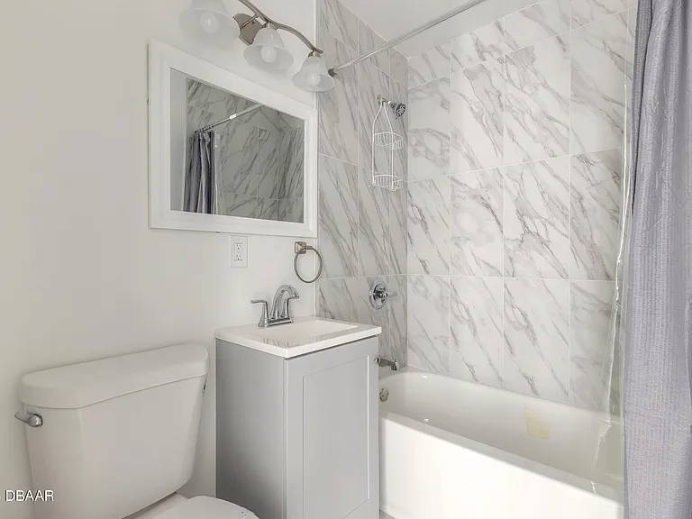 138 Kingston Ave — Photo 20
