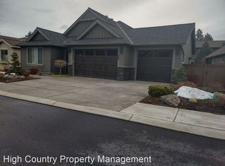 3084 NW River Trail Pl, Bend, OR 97703