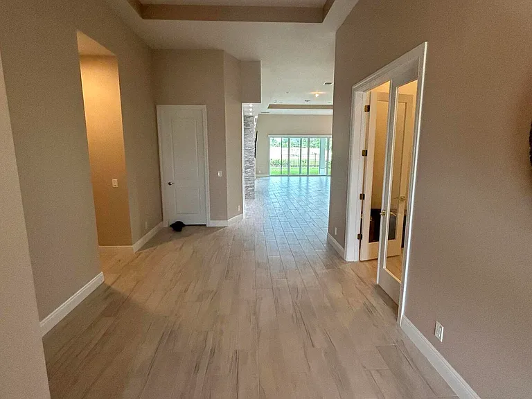 9908 Timber Creek Way — Photo 4