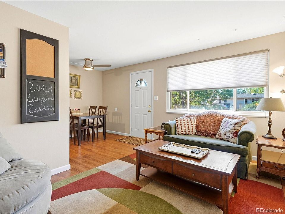 1st image of 776 W Cleveland Circle