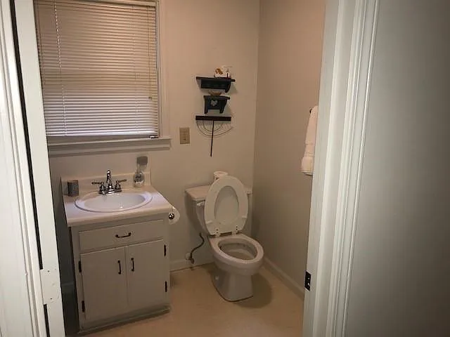 51 Fishpond Rd — Photo 23