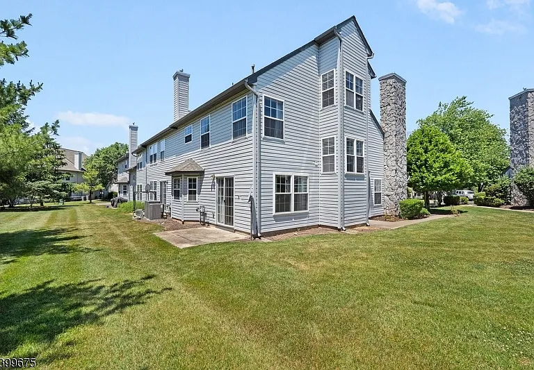 385 Draco Rd — Photo 4