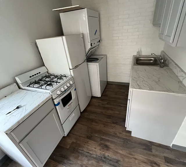 1005 Arizona Ave — Photo 5