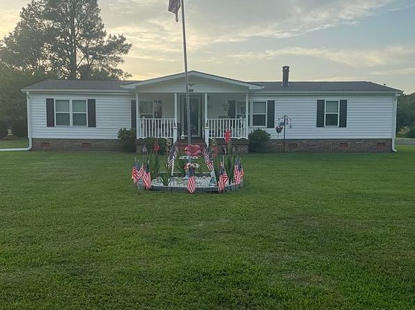 793 Apple Valley Rd