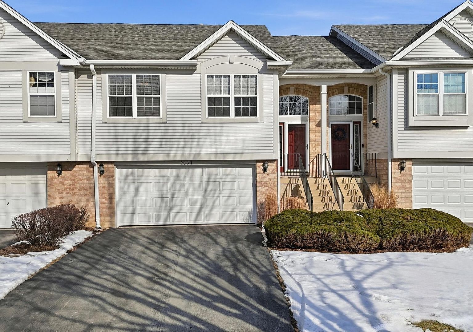 9334 Waterfall Glen Blvd, Darien, IL 60561 | Zillow