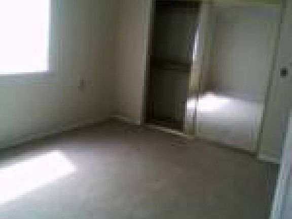 3rd image of 352 S 18th St
