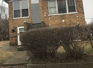 831 W 11th Ave, Gary, IN 46407