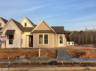 151 Summer St, Opelika, AL 36804