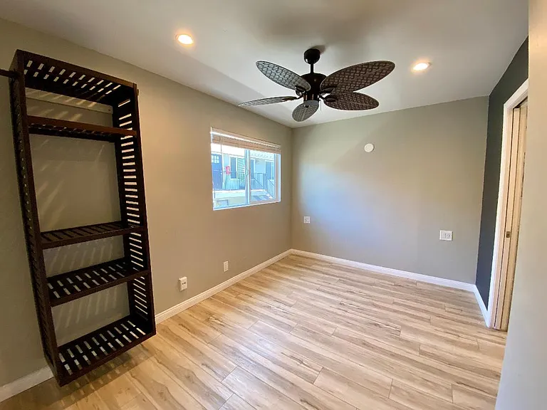 140C Hemlock Ave — Photo 28