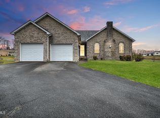 366 Reynolds Rd, Elizabethton, TN 37643