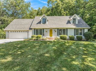142 Casey Ct SE, Caledonia, MI 49316