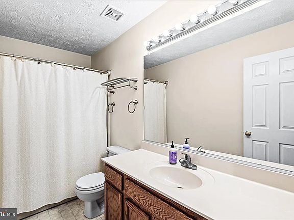 3rd image of 12006 Falcon Ridge Dr