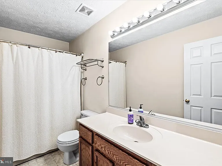 12006 Falcon Ridge Dr — Photo 3