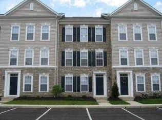 322 Silver Maple Dr, Blacklick, OH 43004