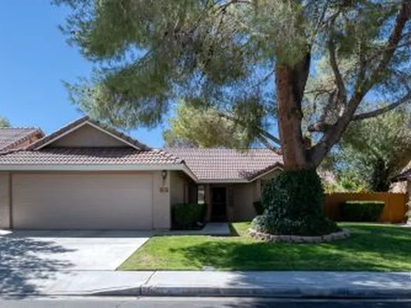 407 Mount Rainier Pl, Ridgecrest, CA 93555