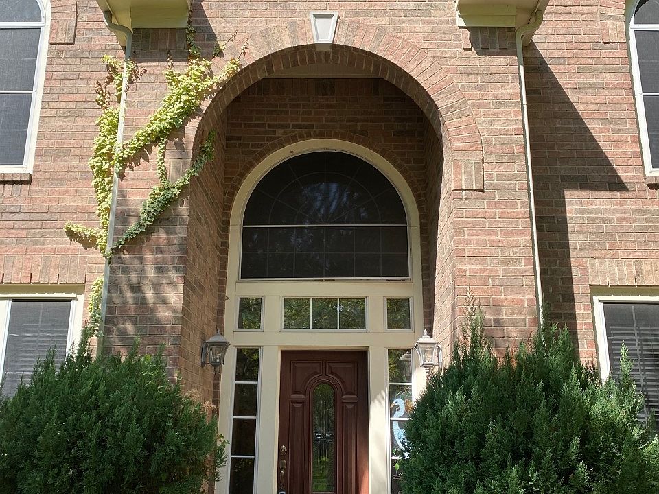 1st image of 2509 Millstream Dr