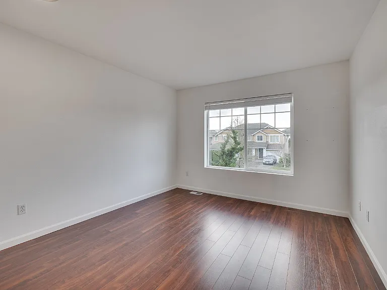 6720 Marshall Ave SE — Photo 14