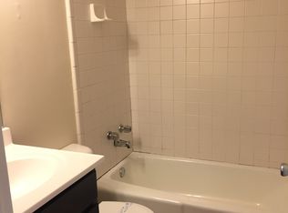 817 W High St APT 1D, Lexington, KY 40508