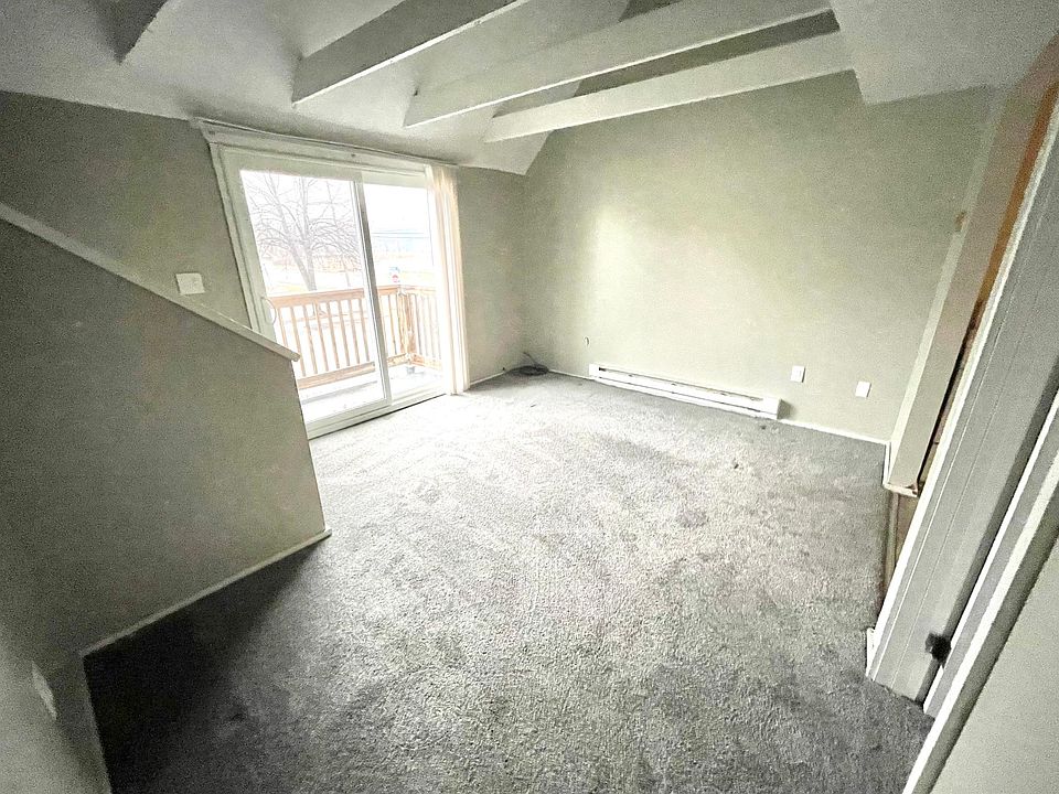 1st image of 153 Hopkins St #8