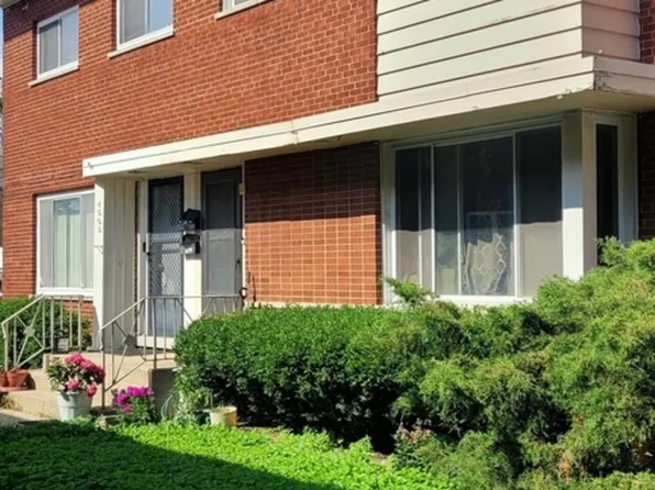 4663 Brummel St, Skokie, IL 60076