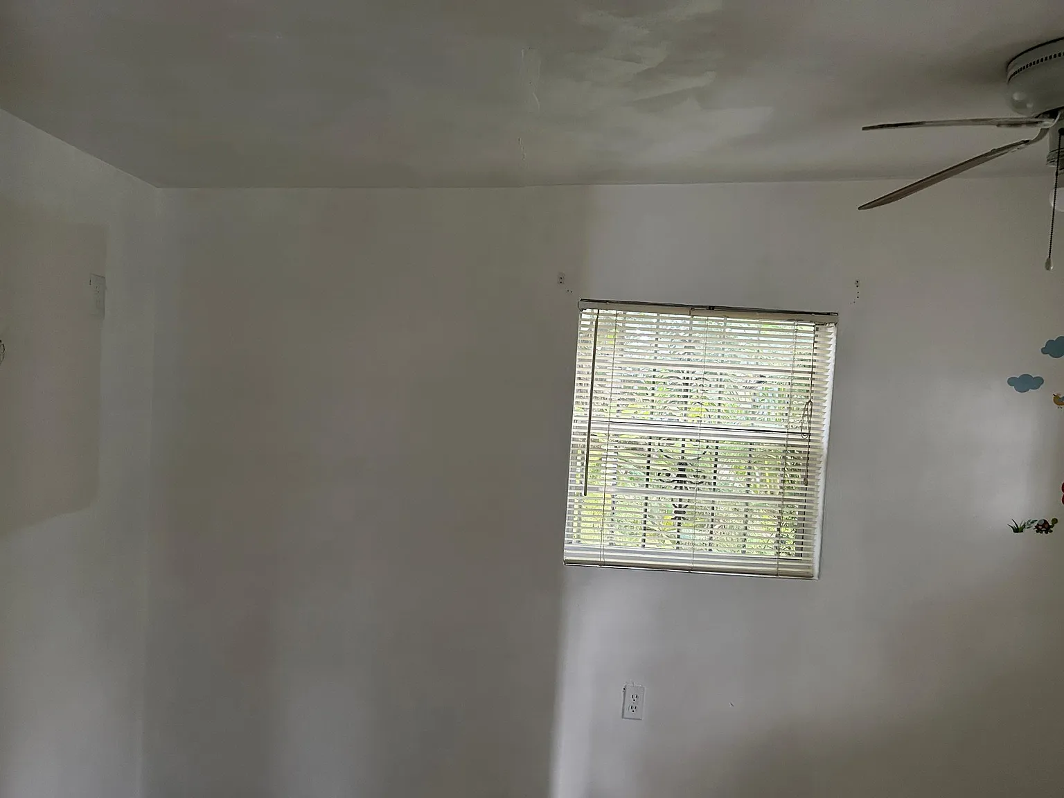 1 bed, 300 sqft, $1,250 — Photo 4