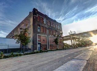 17 E 23rd St, Chicago, IL 60616