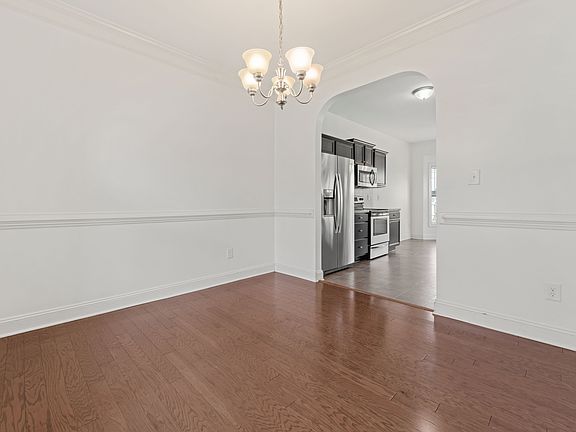 4th image of 262 Merin Height Rd