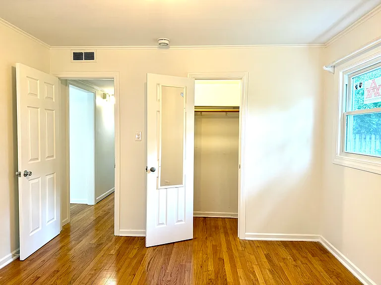 1006 N Dryden Ave — Photo 28
