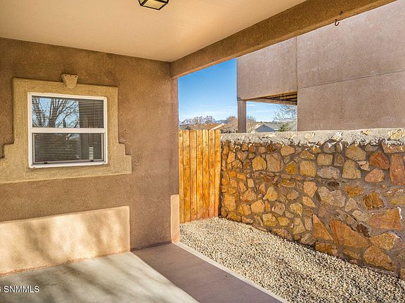 4th image of 4626 Rimrock Dr