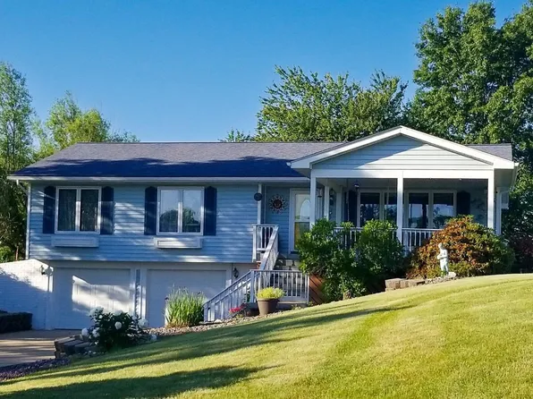 2018 W Finley Ave, Ottumwa, IA 52501