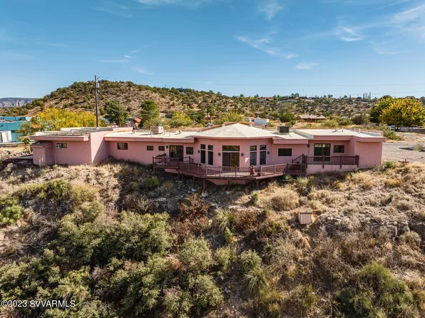 4580 Roundup Road, Rimrock, AZ 86335