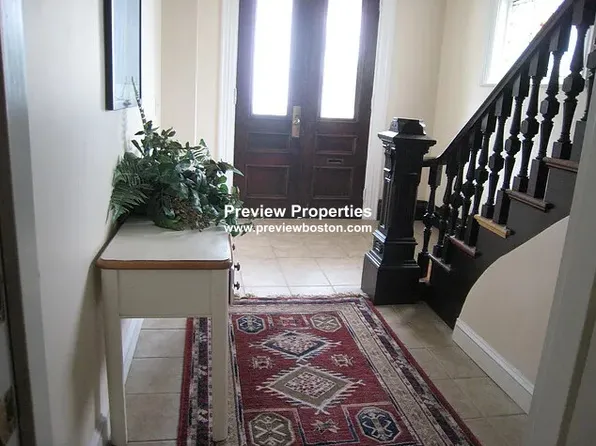 (undisclosed Address), Newton, MA 02458