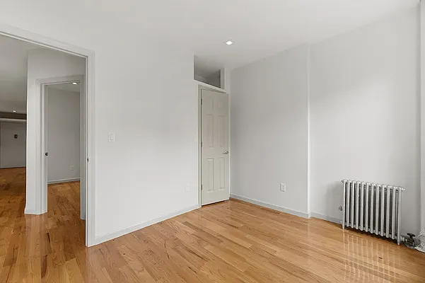 Rented by REAL New York | media 13