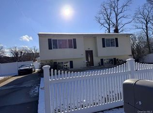 294 40th Street, Copiague, NY