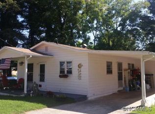 23 Clay St, Waynesville, NC 28786