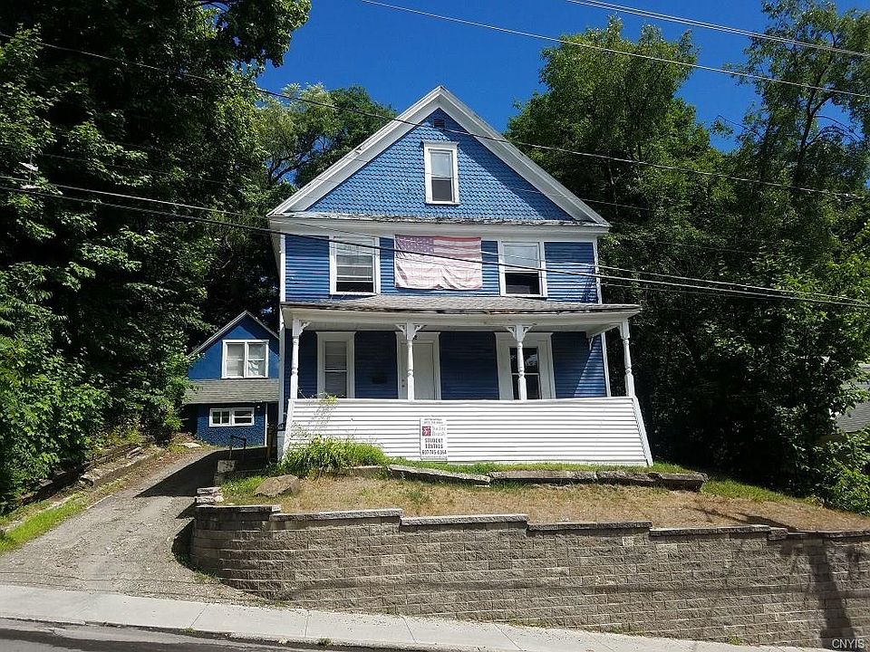 1st image of 32 Clayton Ave