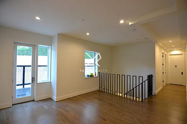 Rented by Yaffa Realty LLC | media 39