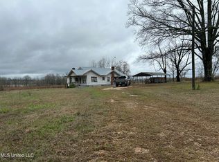 3677 Old Hillsboro Rd, Forest, MS 39074