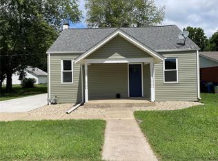 207 E Mill St, Waterloo, IL 62298