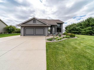 58525 Heather Pointe Dr, Osceola, IN 46561