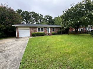 319 Cardinal Rd, Jacksonville, NC 28546