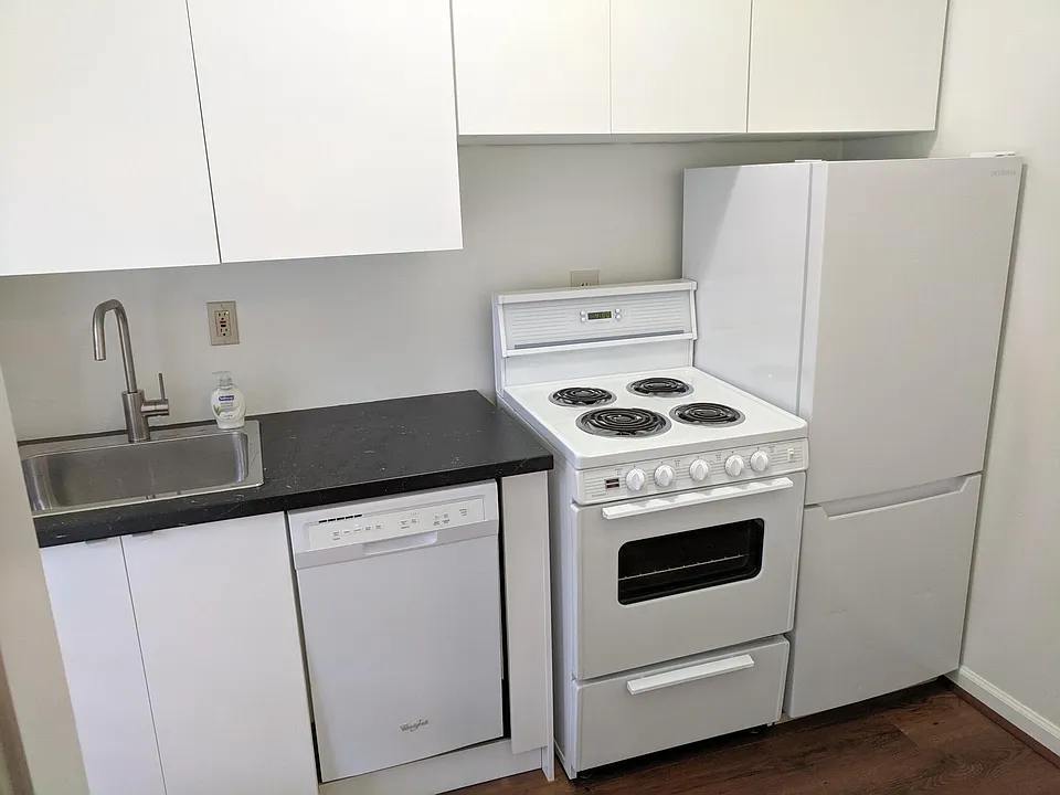 Kitchen with Dishwasher
