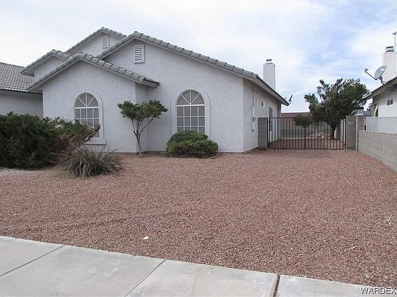4th image of 2445 Natalie St