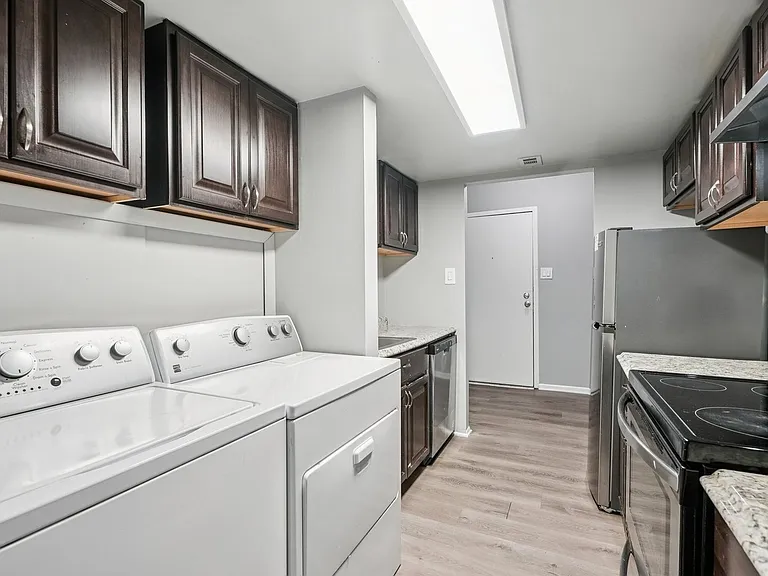 Aspen Apartments in Whitehall — Photo 55