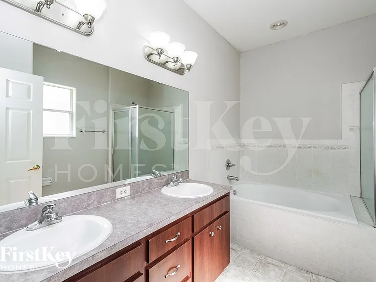 3261 Pebblebrooke Blvd — Photo 10