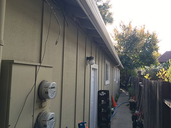 2nd image of 317 N 7th St