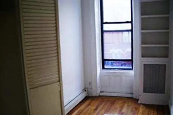 Rented by Corcoran | media 25